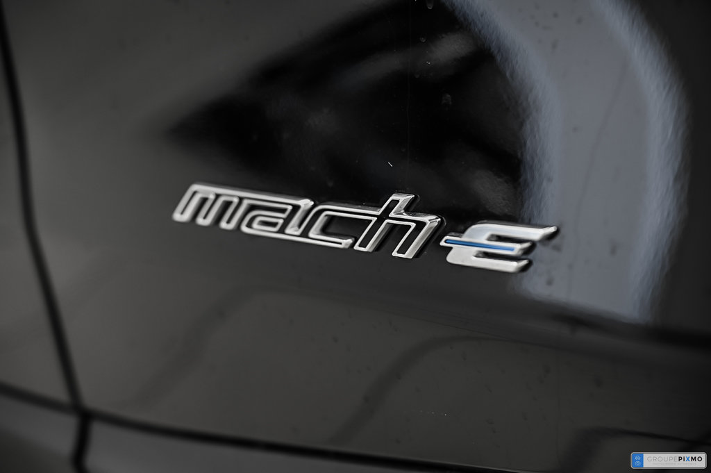 Ford Mustang Mach-E  2024 à Brossard, Québec - 12 - w1024h768px