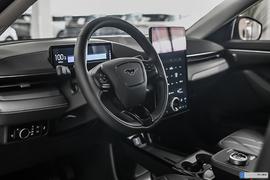 2024 Ford Mustang Mach-E in Brossard, Quebec - 13 - w1024h768px