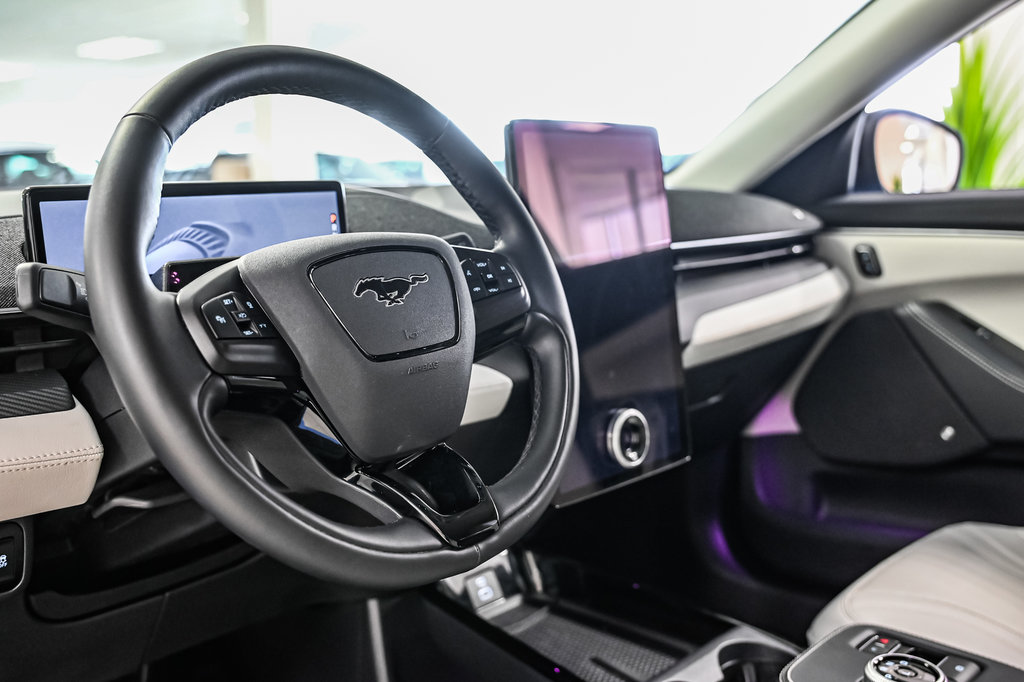 2024 Ford Mustang Mach-E in Brossard, Quebec - 20 - w1024h768px