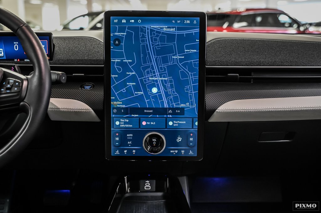 2025 Ford Mustang Mach-E in Brossard, Quebec - 29 - w1024h768px