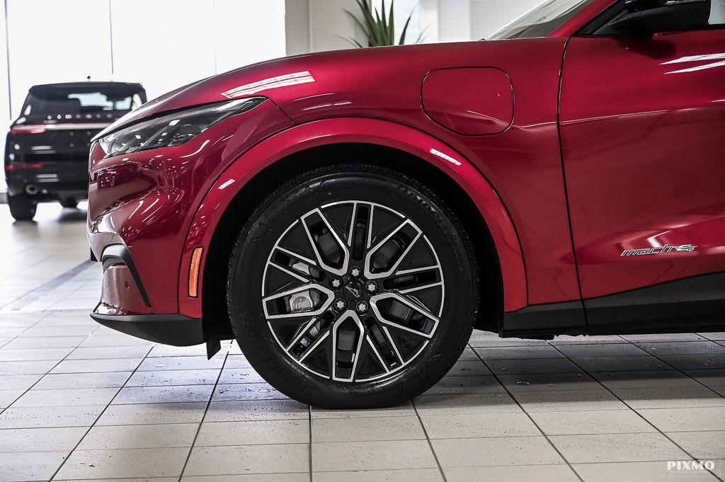2025 Ford Mustang Mach-E in Brossard, Quebec - 9 - w1024h768px
