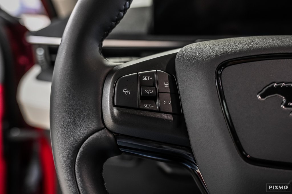 2025 Ford Mustang Mach-E in Brossard, Quebec - 16 - w1024h768px