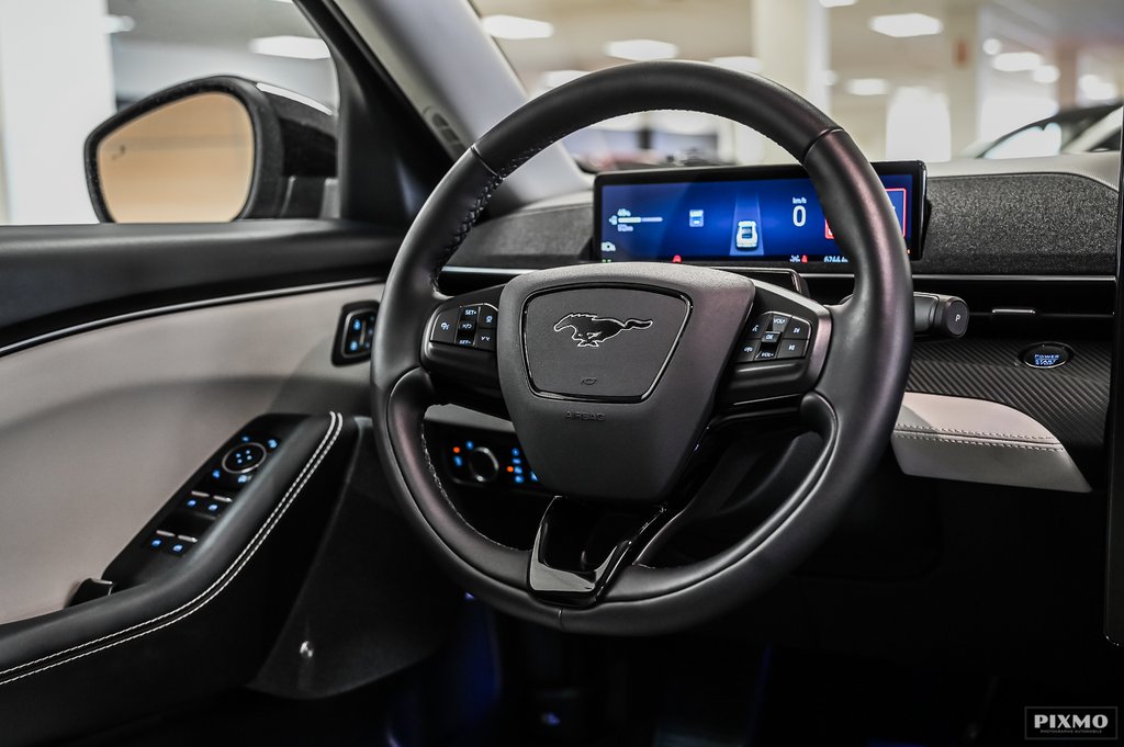 2025 Ford Mustang Mach-E in Brossard, Quebec - 28 - w1024h768px