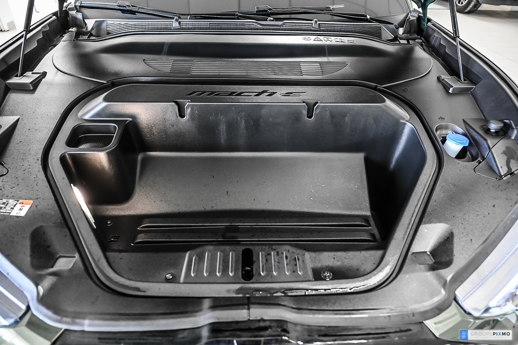 2025 Ford Mustang Mach-E in Brossard, Quebec - 37 - w1024h768px