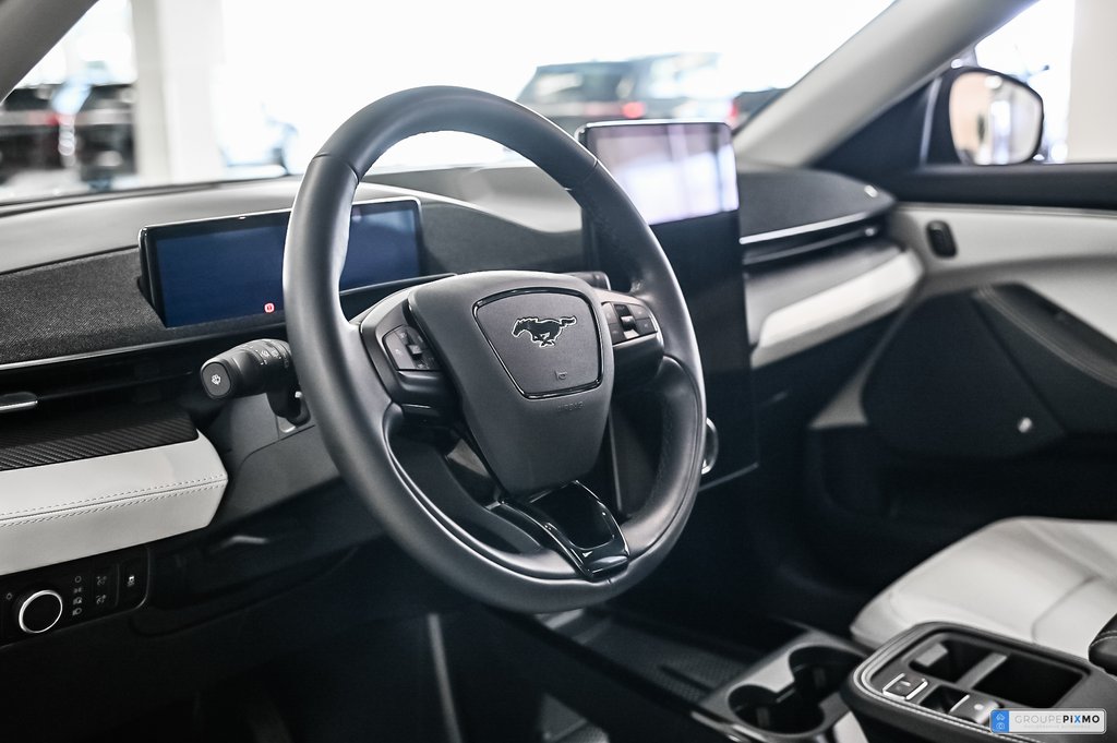 2025 Ford Mustang Mach-E in Brossard, Quebec - 19 - w1024h768px