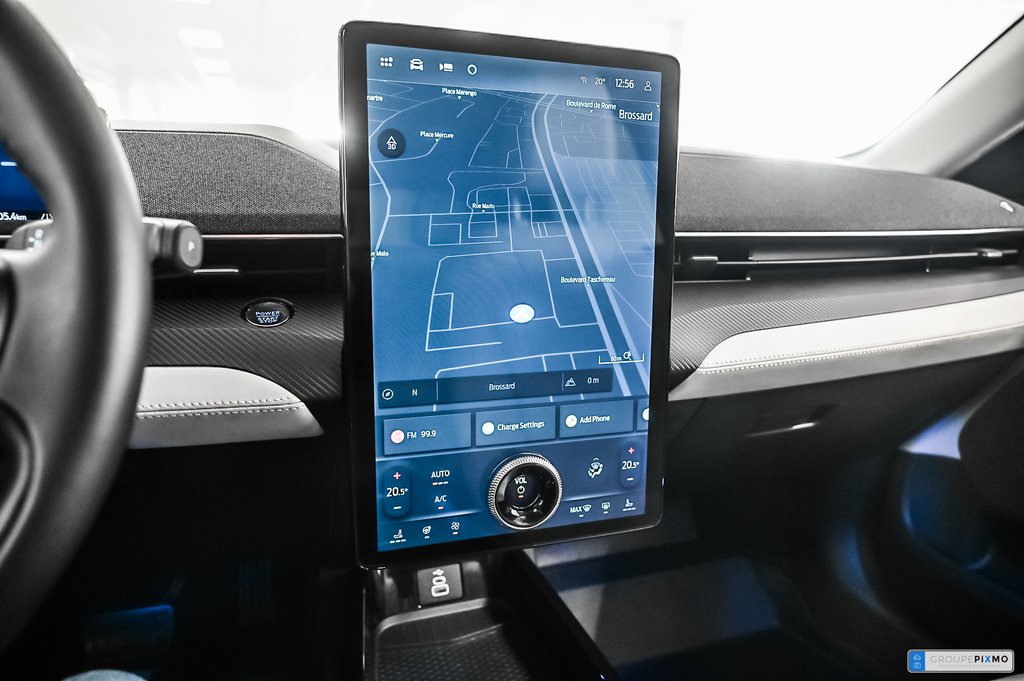 2025 Ford Mustang Mach-E in Brossard, Quebec - 29 - w1024h768px