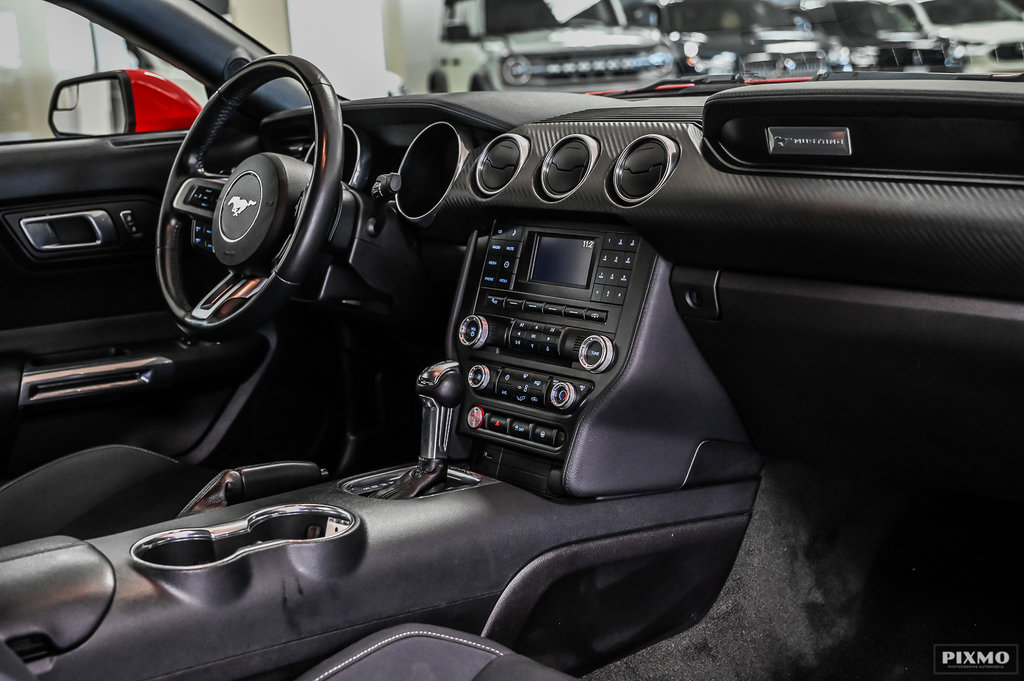 Ford Mustang  2018 à Brossard, Québec - 23 - w1024h768px