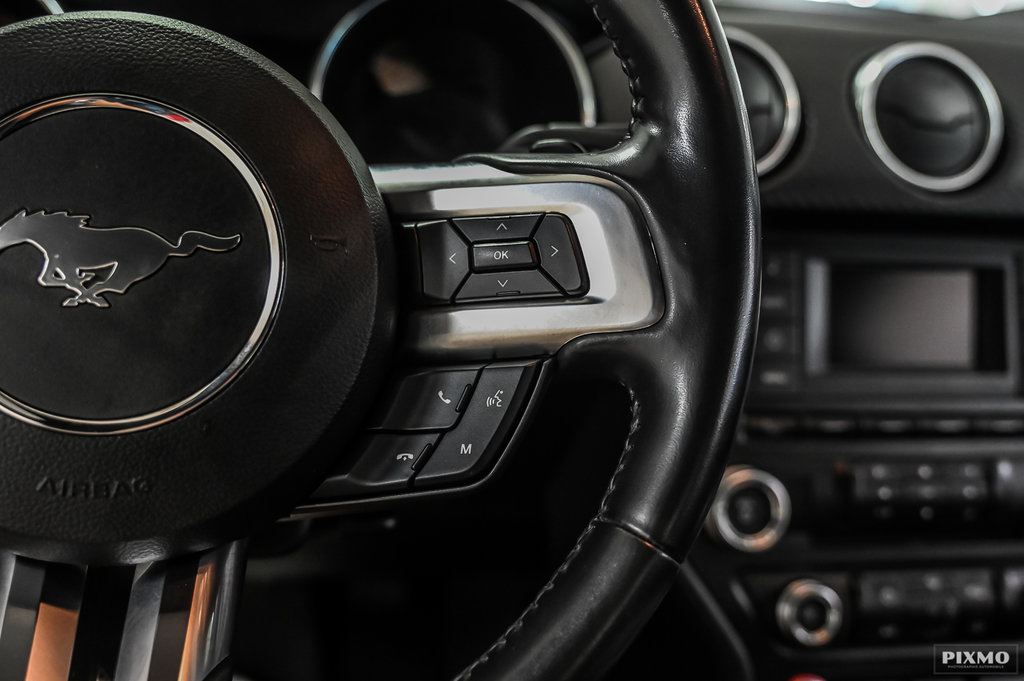 Ford Mustang  2018 à Brossard, Québec - 18 - w1024h768px