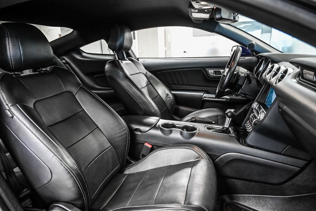 2019 Ford Mustang in Brossard, Quebec - 31 - w1024h768px
