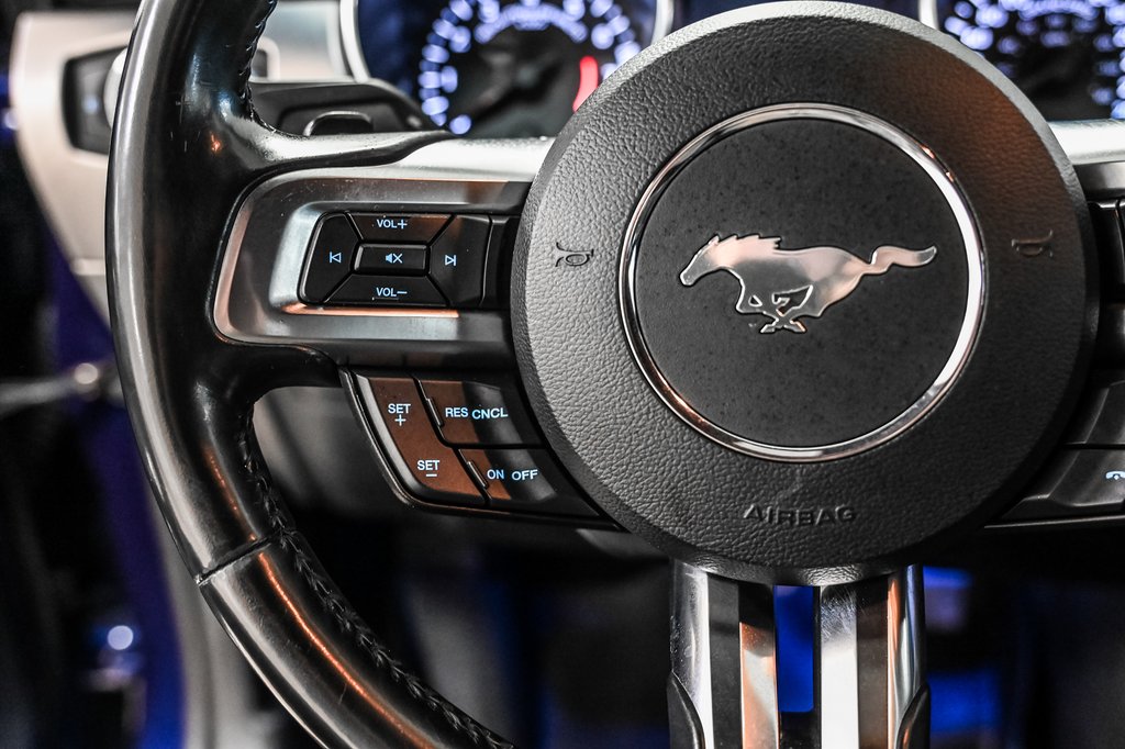 2019 Ford Mustang in Brossard, Quebec - 18 - w1024h768px