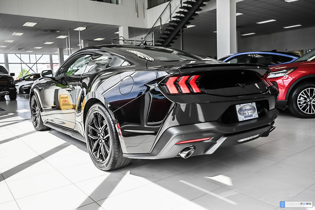 2024 Ford Mustang in Brossard, Quebec - 5 - w1024h768px