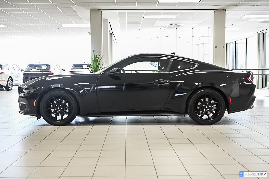 2024 Ford Mustang in Brossard, Quebec - 7 - w1024h768px