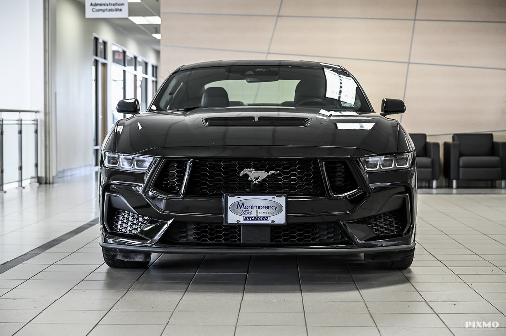 Ford Mustang  2024 à Brossard, Québec - 2 - w1024h768px