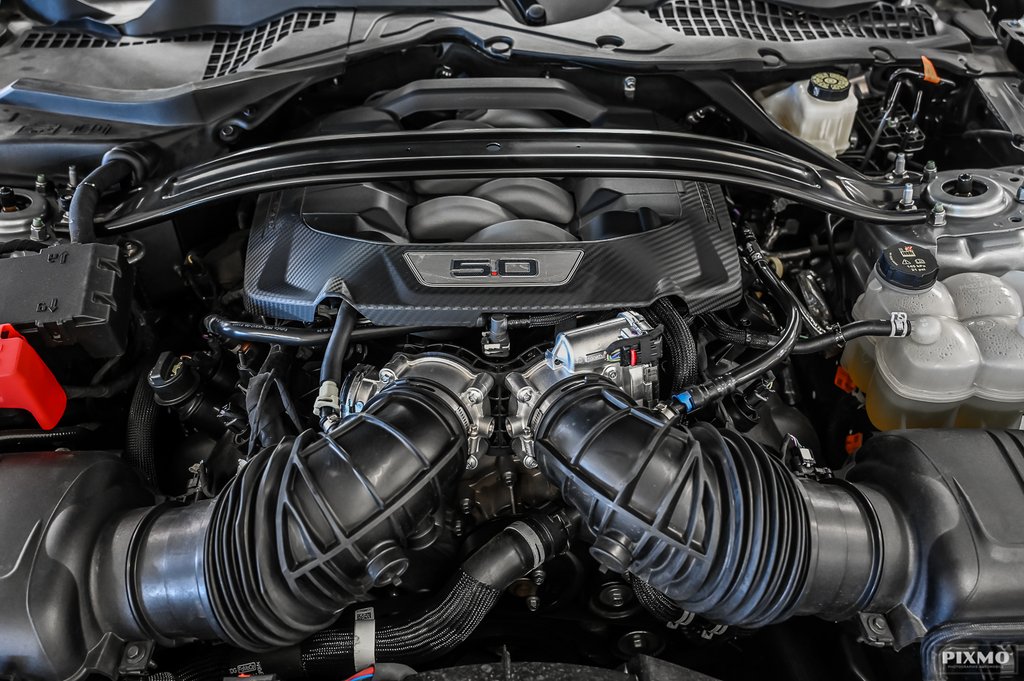 2025 Ford Mustang in Brossard, Quebec - 35 - w1024h768px