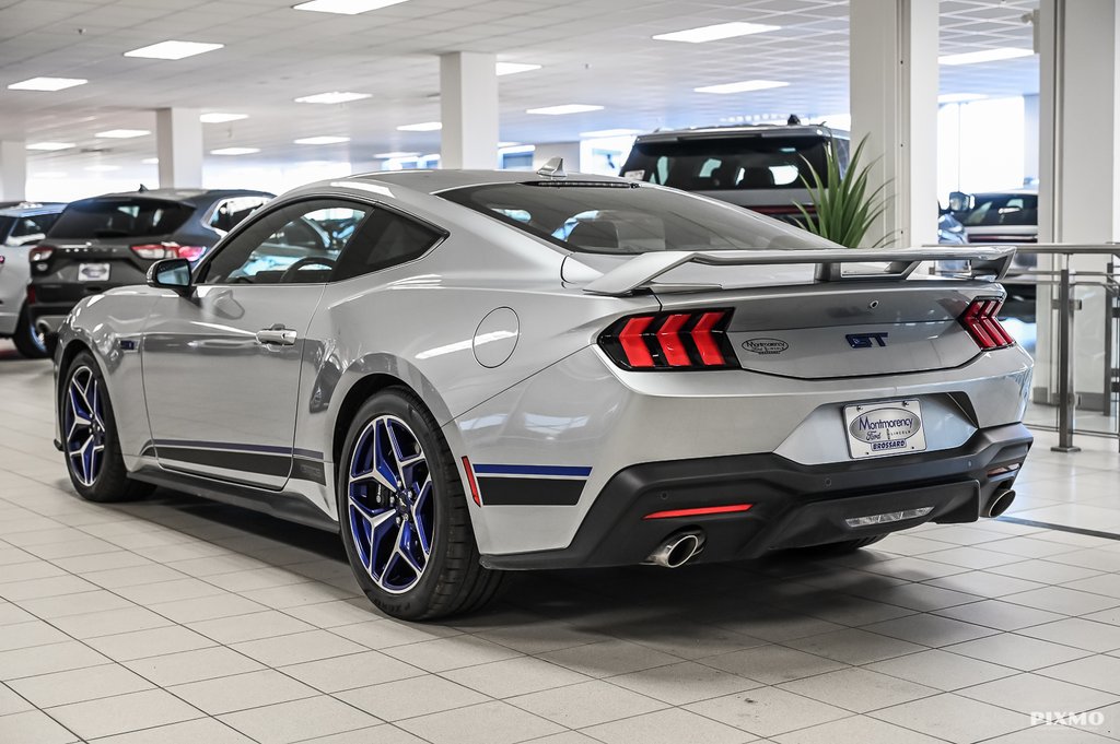 2025 Ford Mustang in Brossard, Quebec - 10 - w1024h768px
