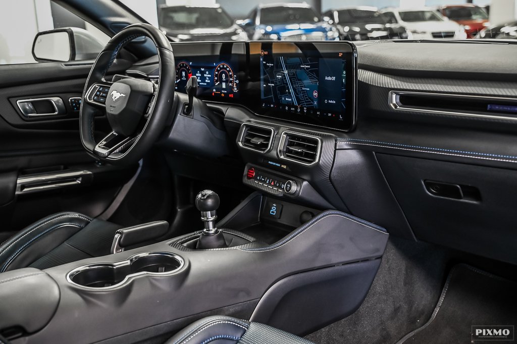 2025 Ford Mustang in Brossard, Quebec - 30 - w1024h768px