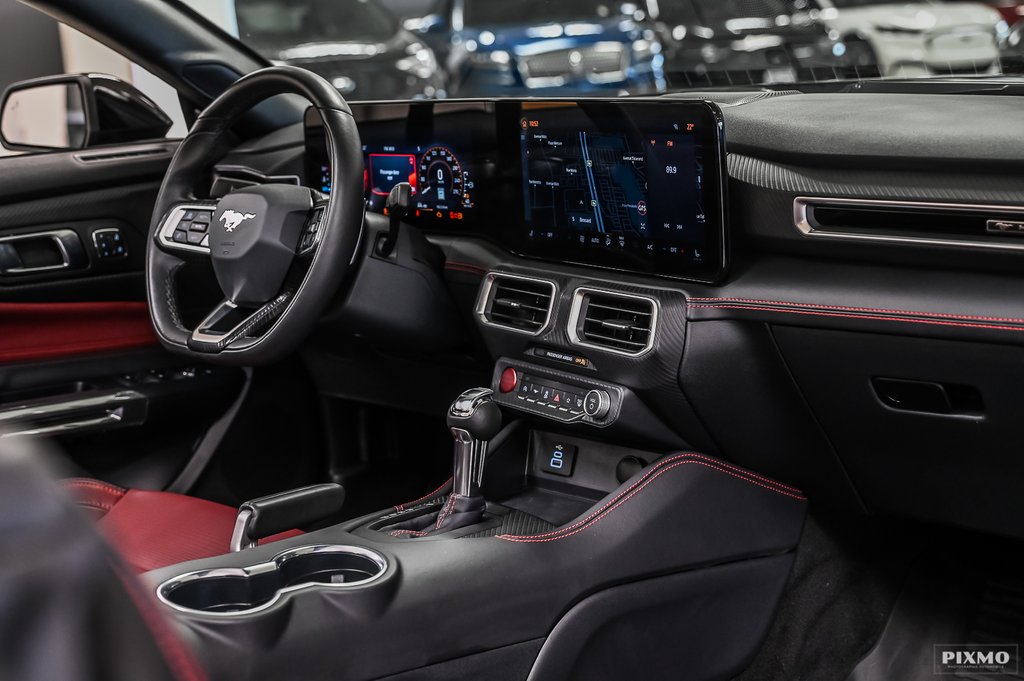 Ford Mustang GT Premium | SPÉCIAL DÉMO 2.99 | PERFORMANCE PACK 2025 à Brossard, Québec - 32 - w1024h768px