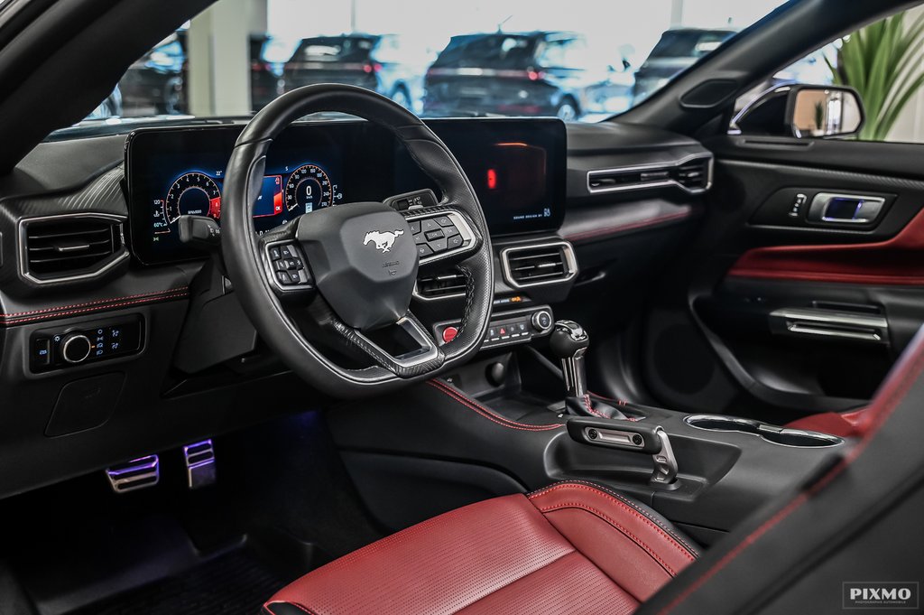 Ford Mustang GT Premium | SPÉCIAL DÉMO 2.99 | PERFORMANCE PACK 2025 à Brossard, Québec - 19 - w1024h768px