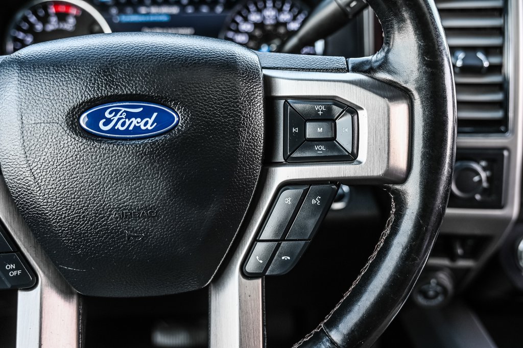 2021 Ford Super Duty F-250 SRW in Brossard, Quebec - 28 - w1024h768px