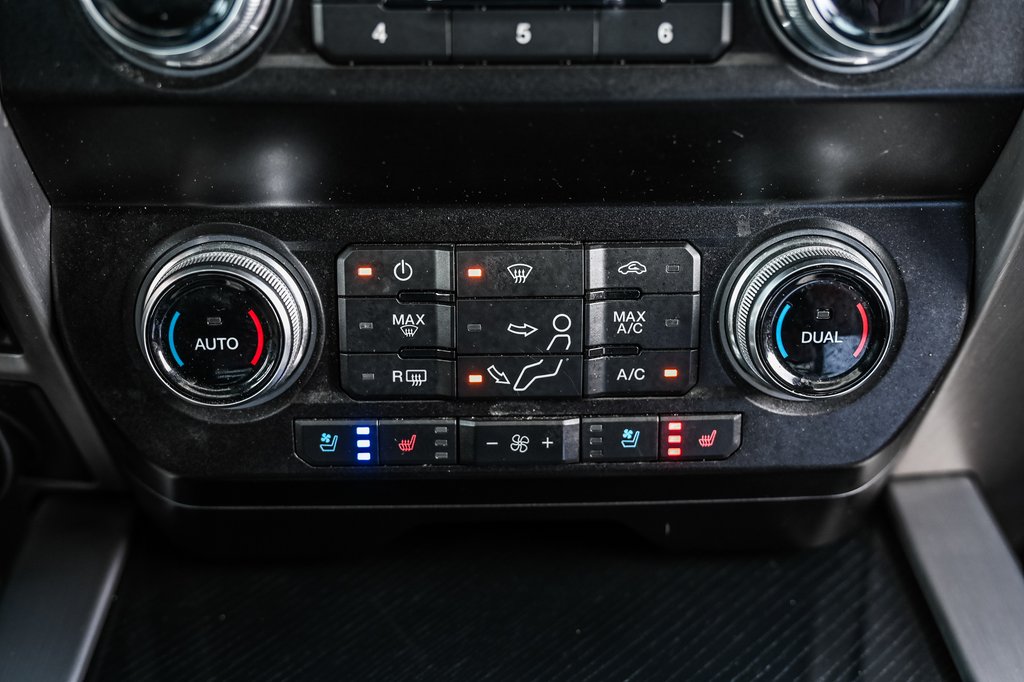 2021 Ford Super Duty F-250 SRW in Brossard, Quebec - 33 - w1024h768px