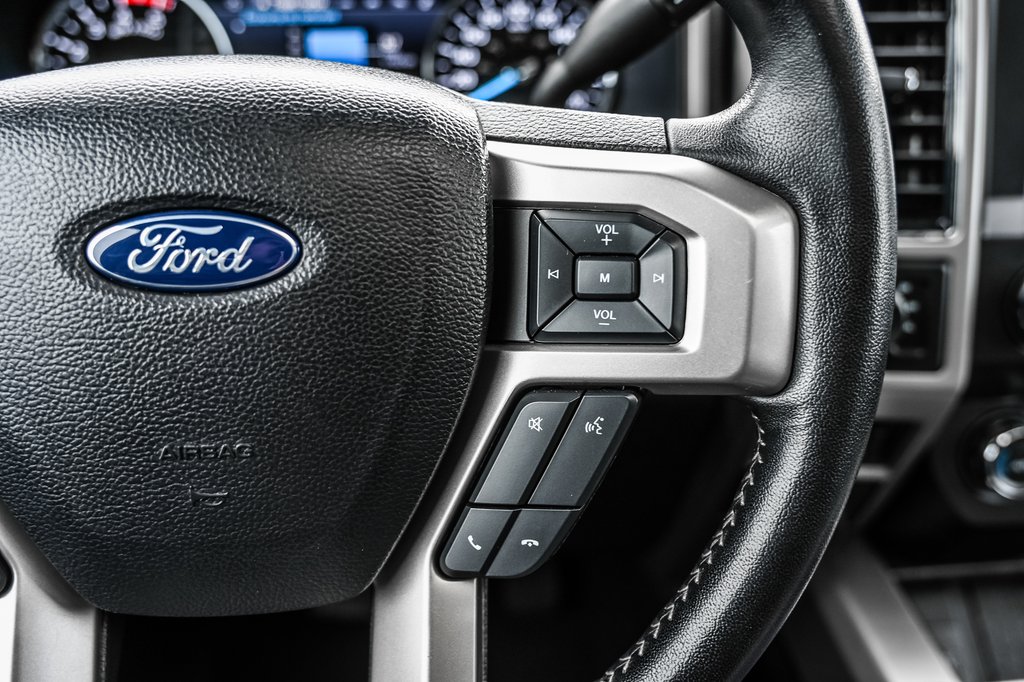 Ford Super Duty F-350 SRW  2021 à Brossard, Québec - 26 - w1024h768px