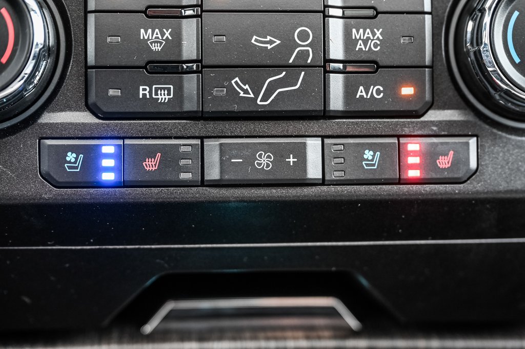 Ford Super Duty F-350 SRW  2021 à Brossard, Québec - 33 - w1024h768px