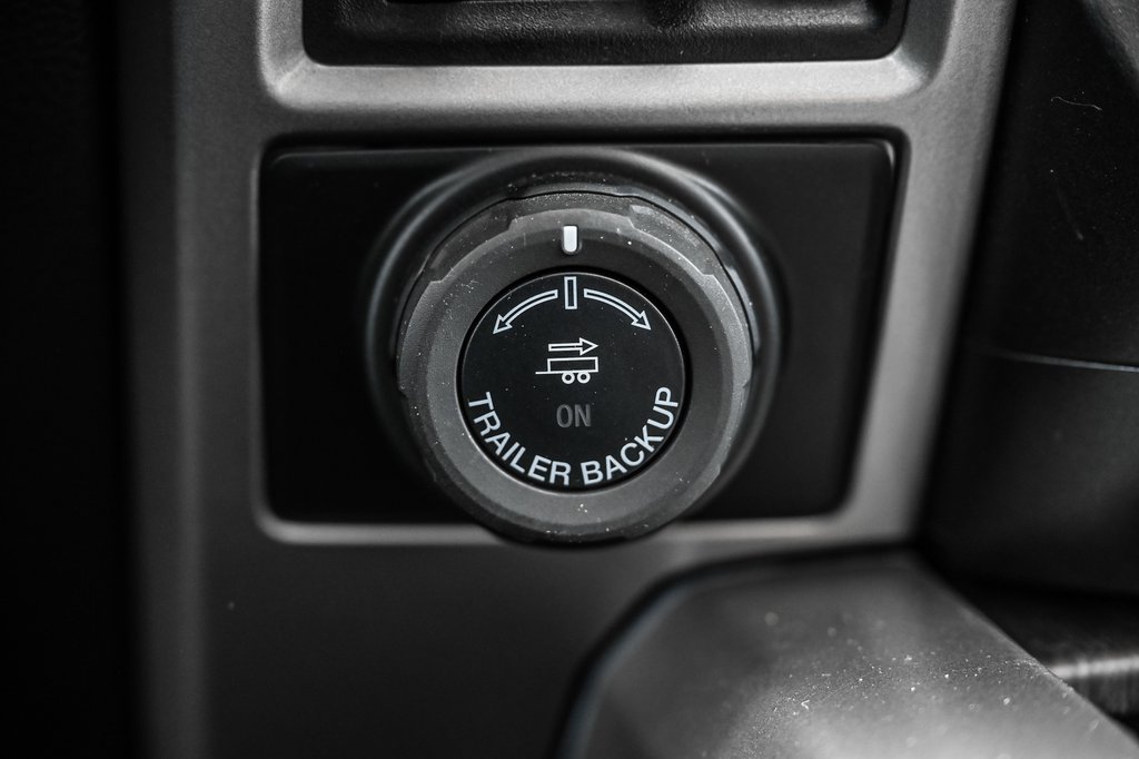 Ford Super Duty F-350 SRW  2021 à Brossard, Québec - 29 - w1024h768px