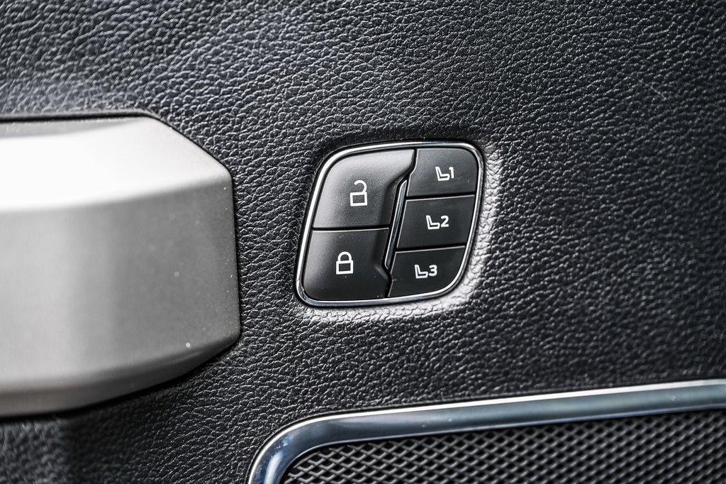 Ford Super Duty F-350 SRW  2021 à Brossard, Québec - 23 - w1024h768px