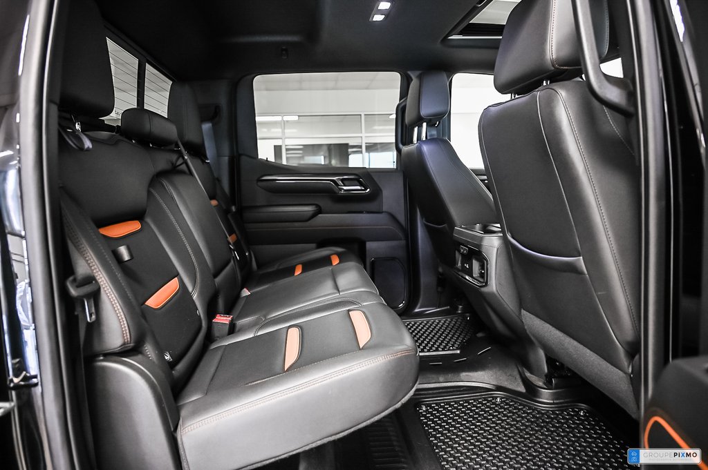 GMC Sierra 1500 AT4 | 4X4 | 3.0L DURAMAX | ENS. TECH | 2023 à Brossard, Québec - 28 - w1024h768px