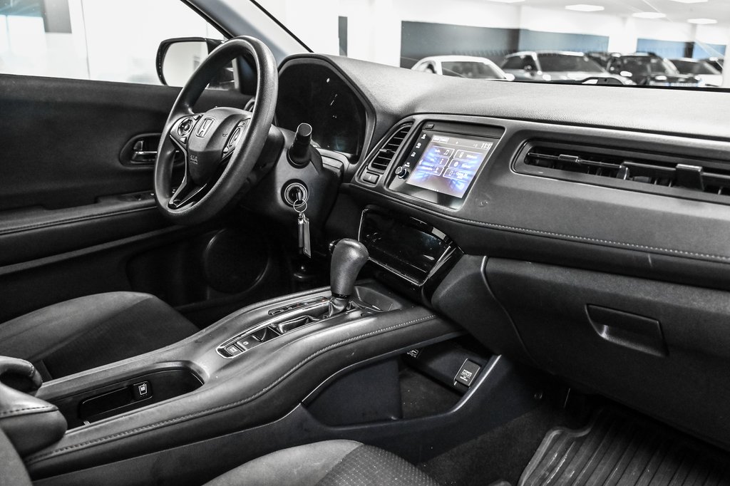 Honda HR-V LX | CARPLAY | SIÉGES CHAUFF. | CAMÉRA | 2020 à Brossard, Québec - 29 - w1024h768px