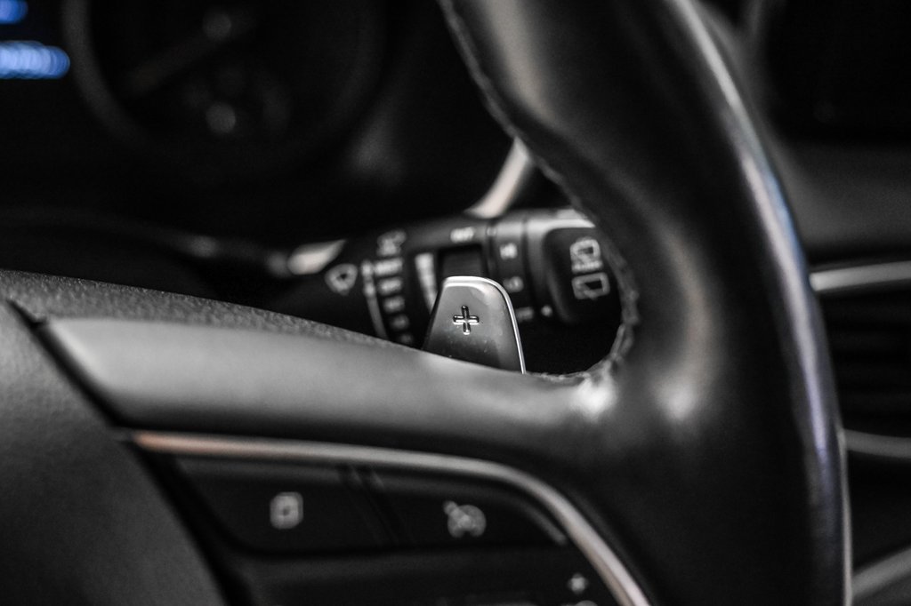 Hyundai Santa Fe  2023 à Brossard, Québec - 26 - w1024h768px