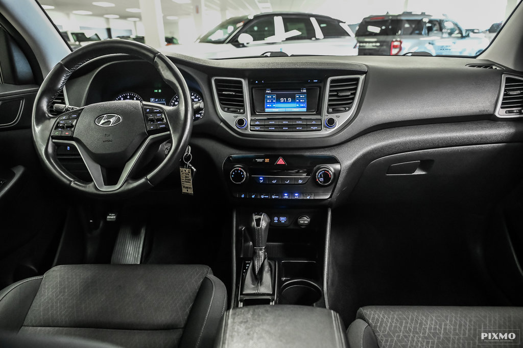 2017 Hyundai Tucson in Brossard, Quebec - 16 - w1024h768px