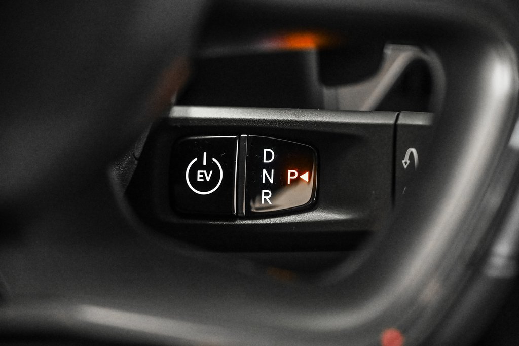 2025 Kia EV9 in Brossard, Quebec - 25 - w1024h768px