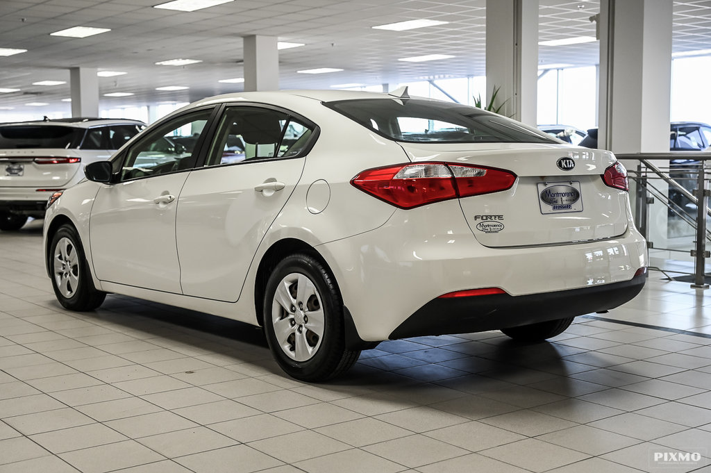 Kia Forte  2014 à Brossard, Québec - 10 - w1024h768px