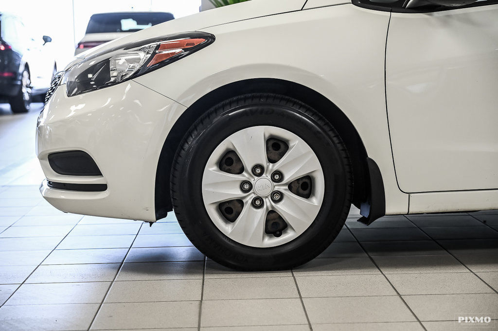 Kia Forte  2014 à Brossard, Québec - 14 - w1024h768px