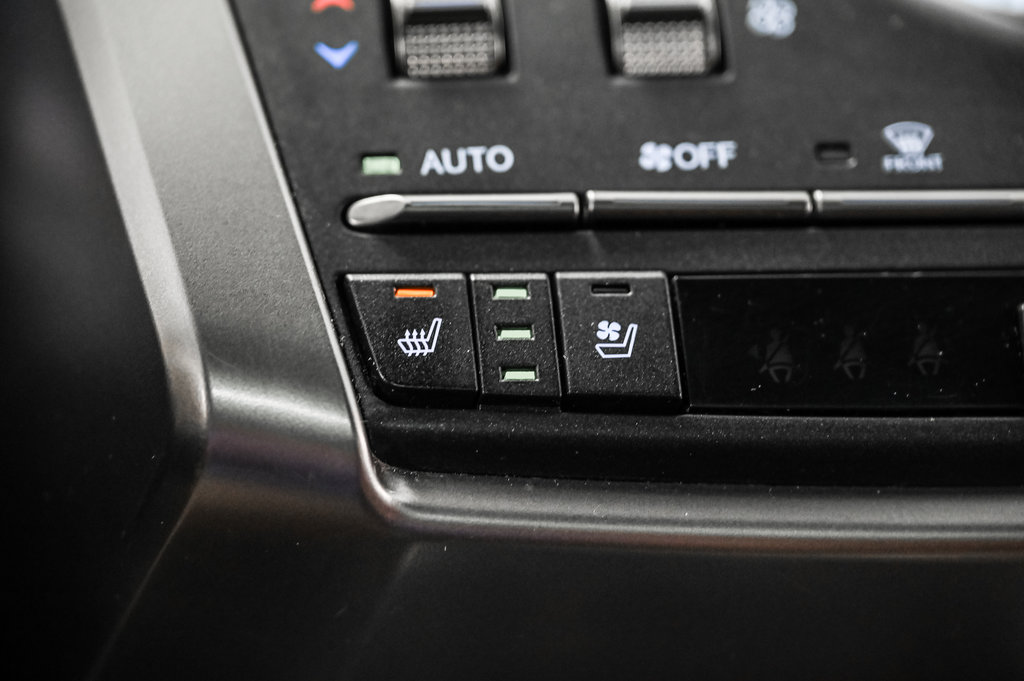 2018 Lexus NX in Brossard, Quebec - 26 - w1024h768px