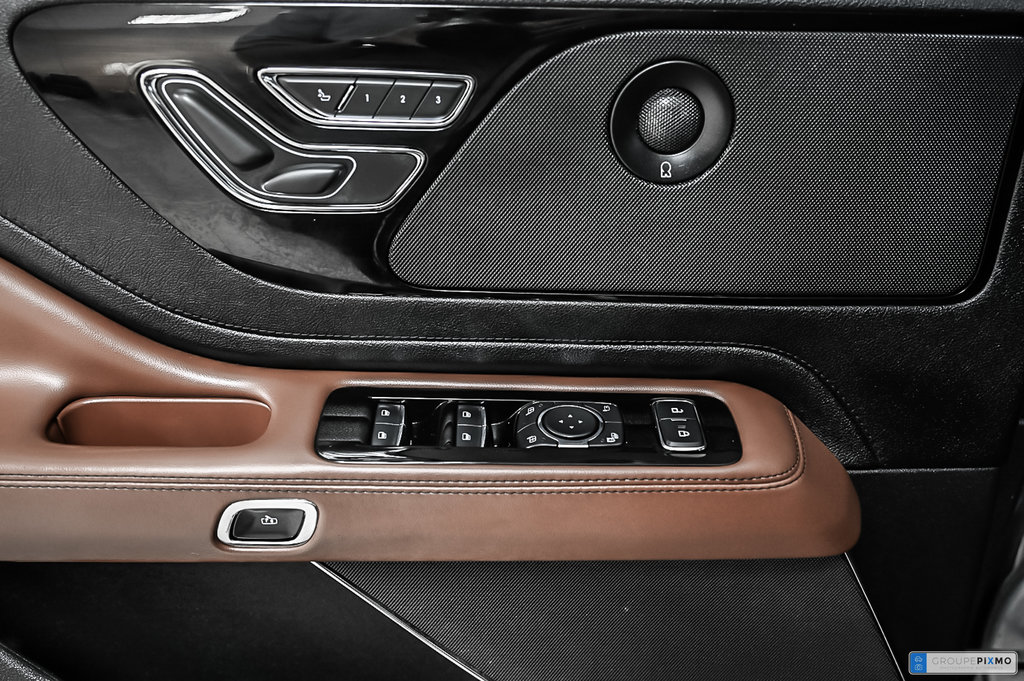 2021 Lincoln Aviator Grand Touring | AWD | 494HP | 34KM AUTONOMIE | in Brossard, Quebec - 21 - w1024h768px