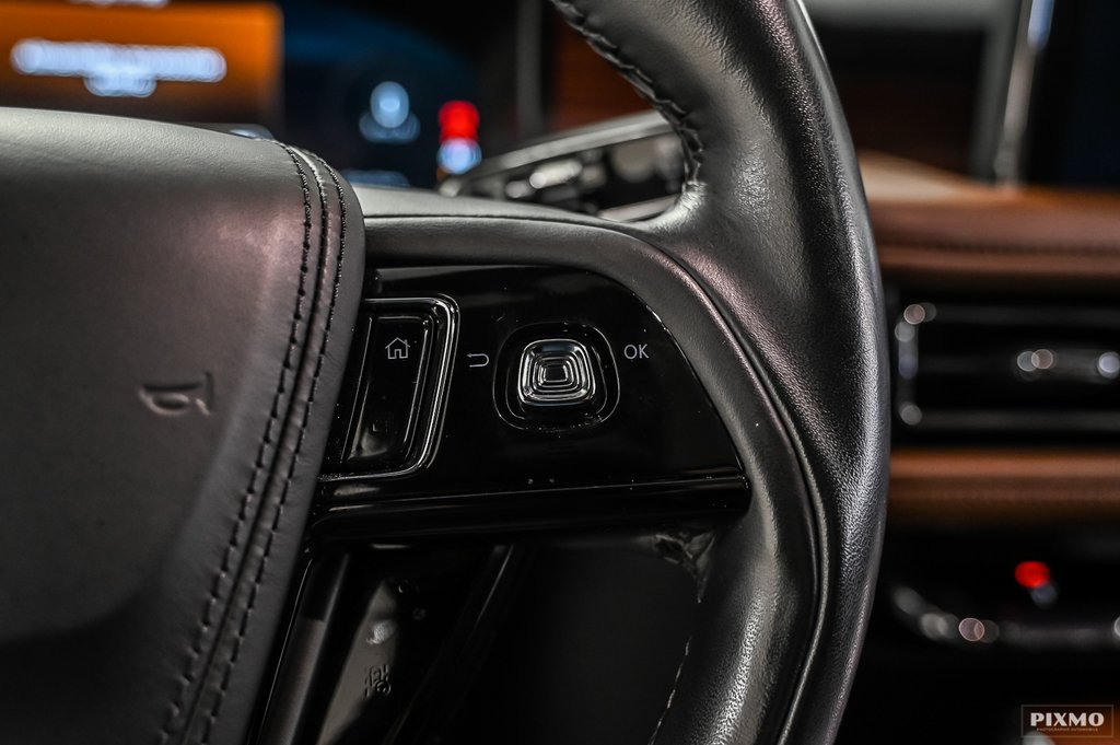 2023 Lincoln Aviator in Brossard, Quebec - 23 - w1024h768px