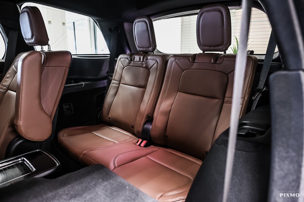 2023 Lincoln Aviator in Brossard, Quebec - 18 - w1024h768px