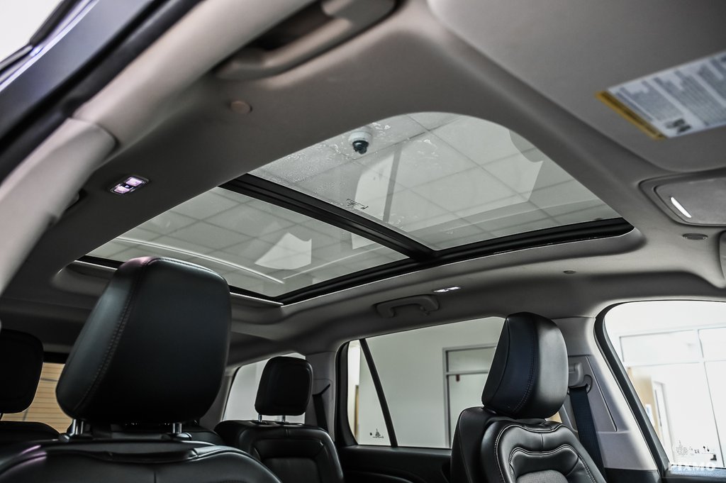 2023 Lincoln Aviator RESERVE | AWD | TOW PACK | 7 PASS | TOIT PANO | in Brossard, Quebec - 35 - w1024h768px