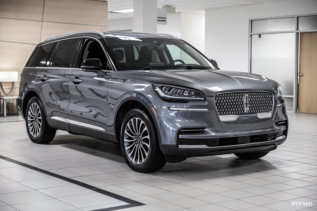 2023 Lincoln Aviator RESERVE | AWD | TOW PACK | 7 PASS | TOIT PANO | in Brossard, Quebec - 4 - w1024h768px