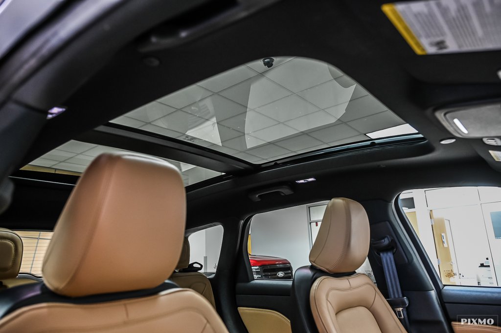 2022 Lincoln Corsair Reserve | AWD | TOIT PANO | VOLANT CHAUFFANT | in Brossard, Quebec - 31 - w1024h768px