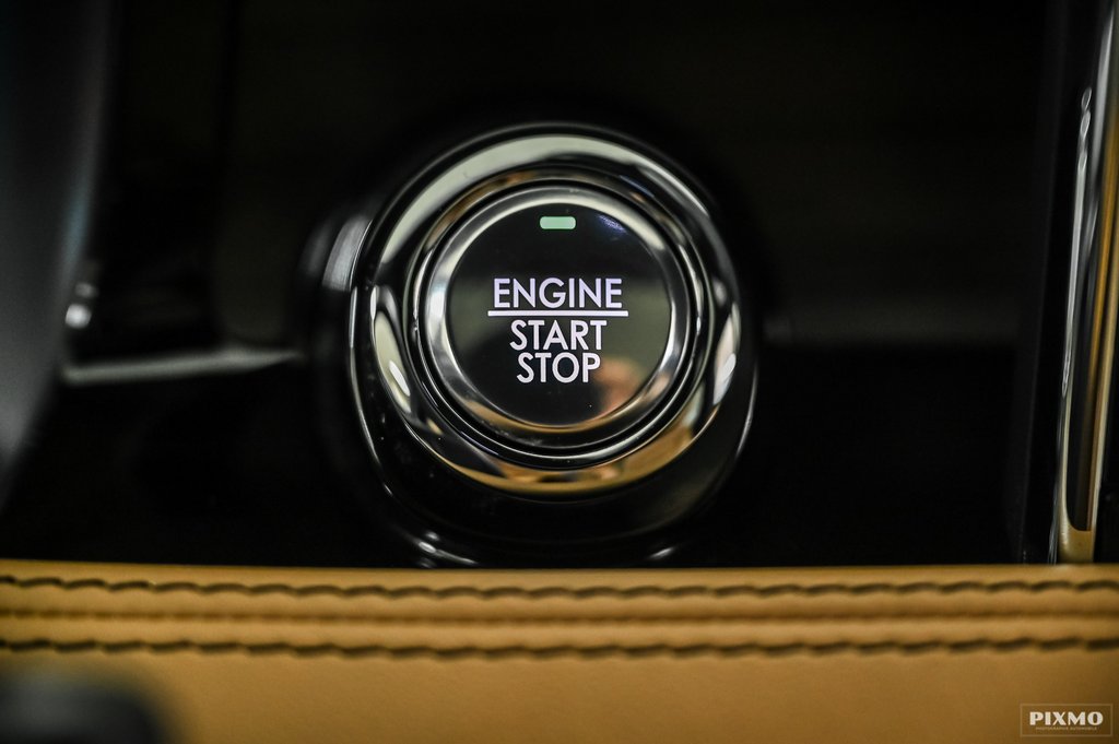 2022 Lincoln Corsair Reserve | AWD | TOIT PANO | VOLANT CHAUFFANT | in Brossard, Quebec - 20 - w1024h768px