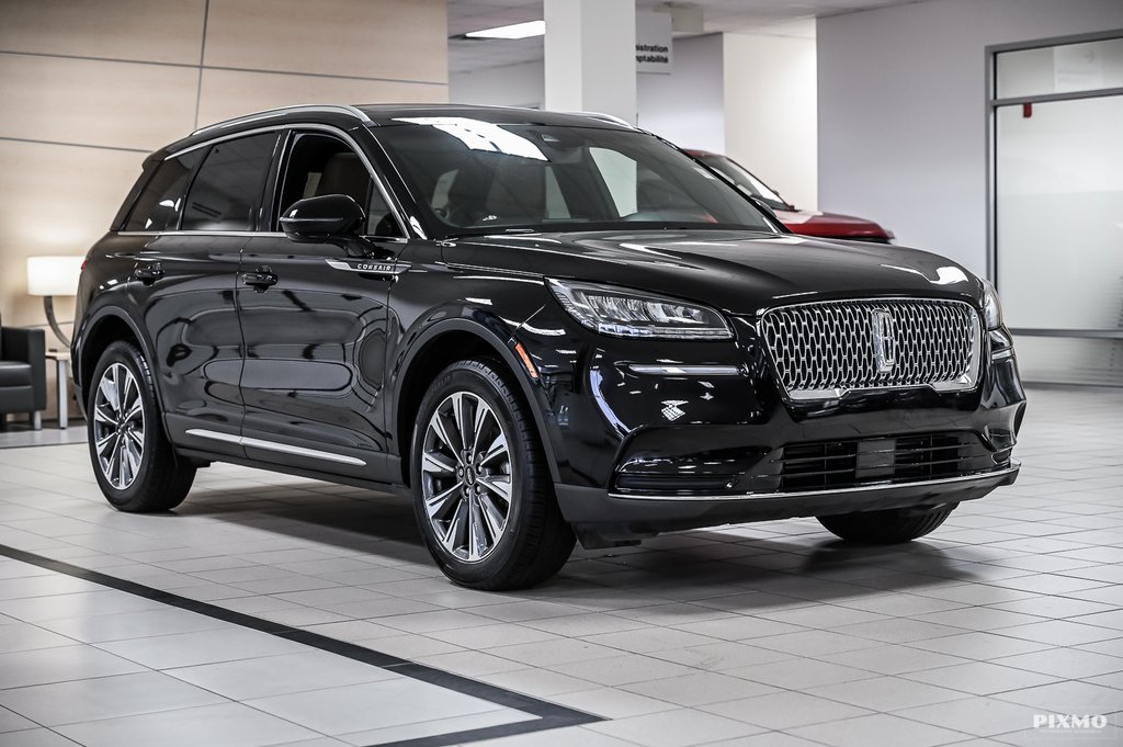 2022 Lincoln Corsair Reserve | AWD | TOIT PANO | VOLANT CHAUFFANT | in Brossard, Quebec - 4 - w1024h768px