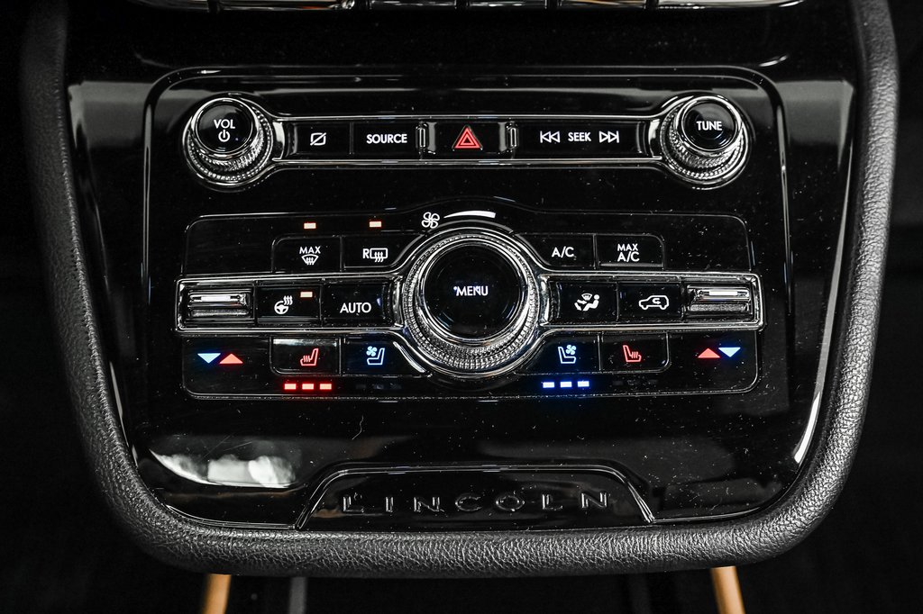 2022 Lincoln Corsair in Brossard, Quebec - 27 - w1024h768px