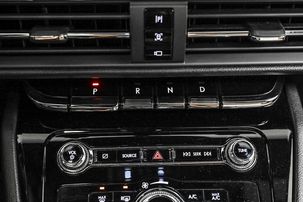 2022 Lincoln Corsair in Brossard, Quebec - 28 - w1024h768px