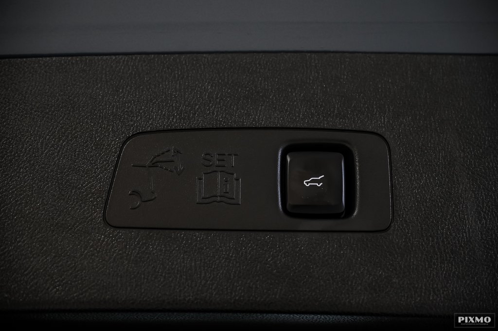 2023 Lincoln CORSAIR Grand Touring | 302A | TOIT PANO | 43KM | REVEL | in Brossard, Quebec - 18 - w1024h768px