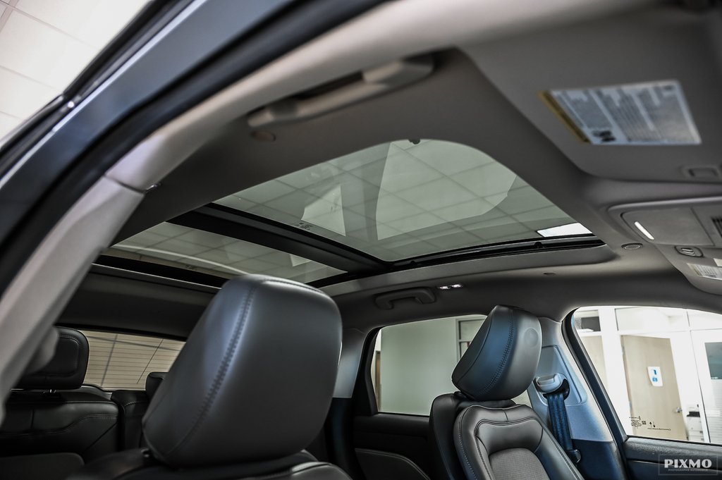 2023 Lincoln CORSAIR Grand Touring | 302A | TOIT PANO | 43KM | REVEL | in Brossard, Quebec - 35 - w1024h768px