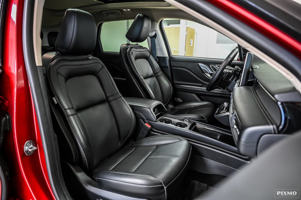 2024 Lincoln CORSAIR AWD | TOIT PANO | CAMERA360 | VOLANT CHAUFFANT | in Brossard, Quebec - 35 - w1024h768px