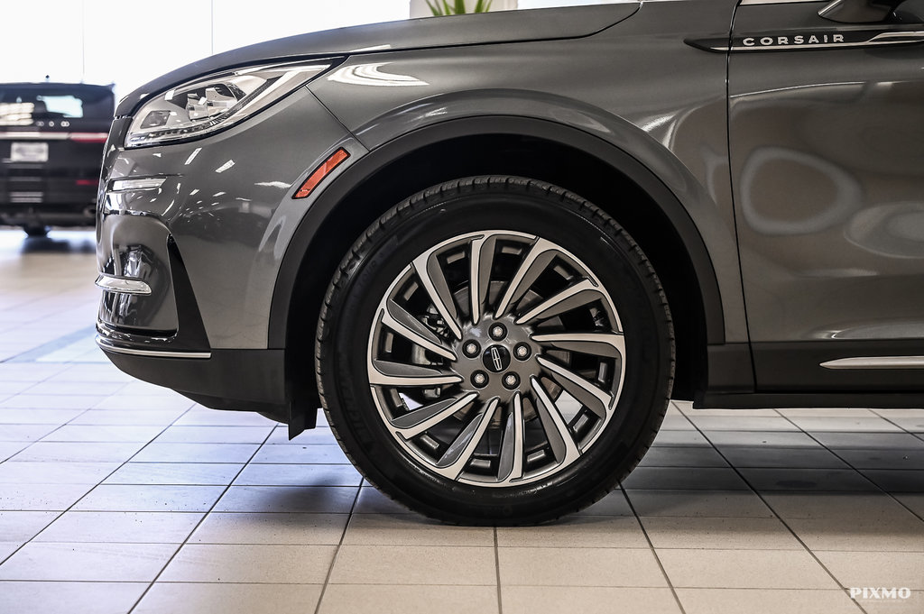 2025 Lincoln CORSAIR in Brossard, Quebec - 14 - w1024h768px